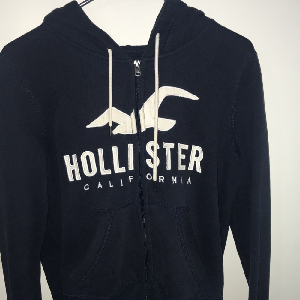 Hollister navy blue zip up sweater